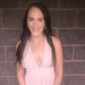 Meet your Posher, Alexandra